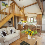 Cow Byre 1 Or 2 Dog Friendly Cottages In Wiltshire Sleeping 5